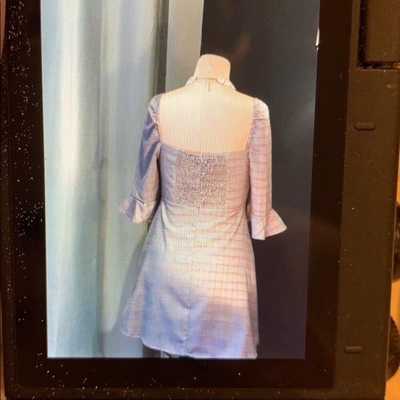 Cute little 3/4 length sleeve dress - Picture 2 of 2